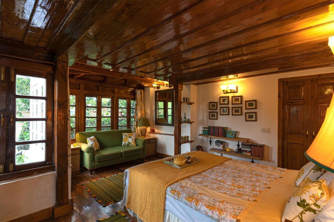 Stayvista At Violet Hill With Bonfire, Gazebo & Hill View Σίμλα Εξωτερικό φωτογραφία