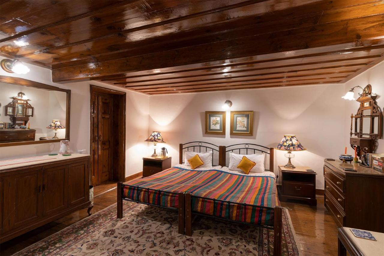 Stayvista At Violet Hill With Bonfire, Gazebo & Hill View Σίμλα Εξωτερικό φωτογραφία